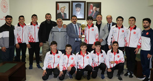 Erzincan Gençlik Spor Güreşçileri 2. Ligde