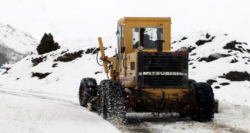 Erzincan’da 49 köy yolu kardan ulaşıma kapandı