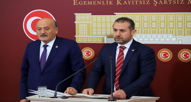 AK Parti Erzincan Milletvekilleri Süleyman Karaman ve Burhan Çakır, Erzincan’ın 2019 yılı çalışma ve yatırımlarının değerlendirmesini yaptılar
