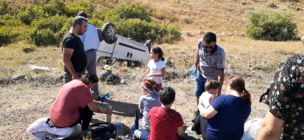 Tunceli’de trafik kazası: 9 yaralı