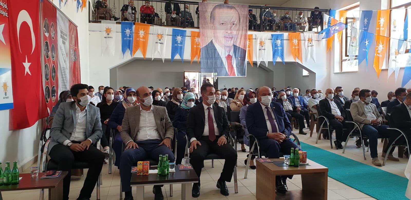 AK PARTİ İLÇE KONGRELERİ YAPILIYOR