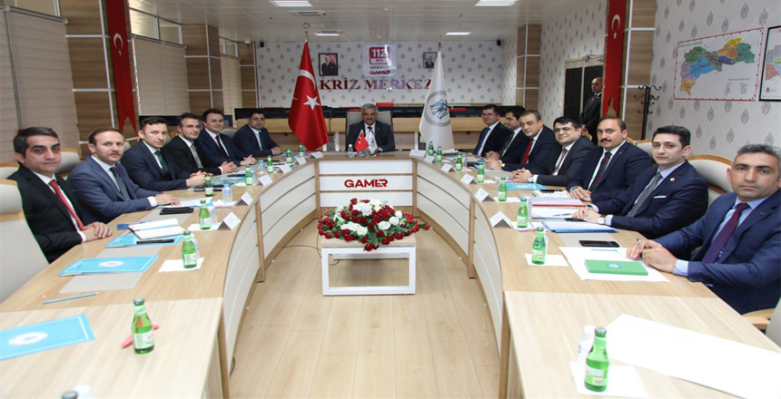SEÇİM GÜVENLİĞİ VE KAYMAKAMLAR TOPLANTISI YAPILDI