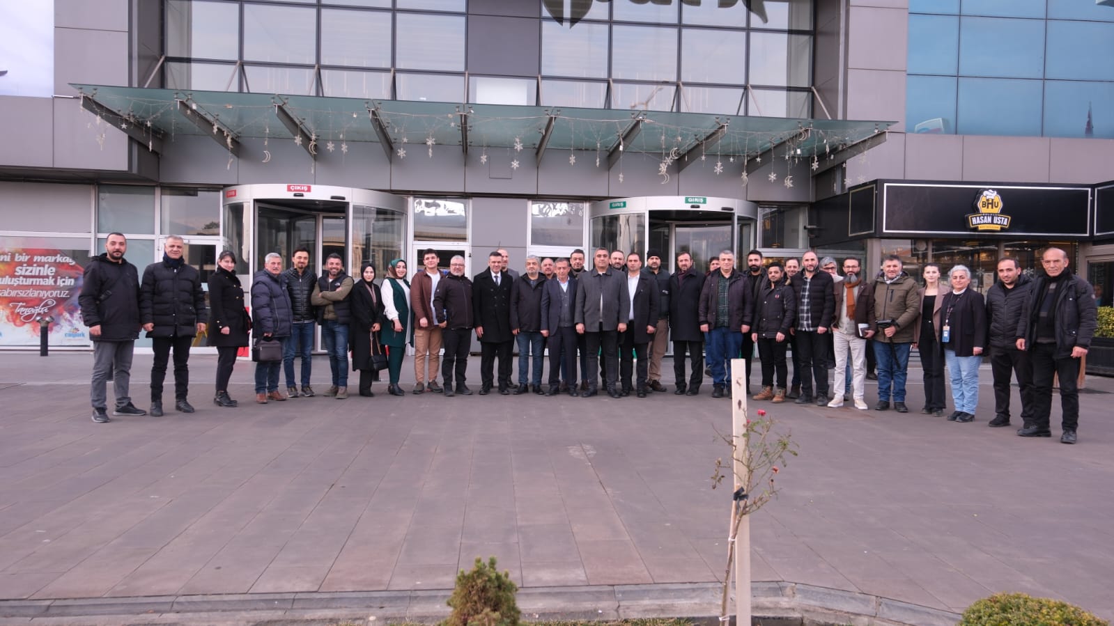 BAŞKAN TANOĞLU’DAN GAZETECİLER GÜNÜNE ÖZEL JEST