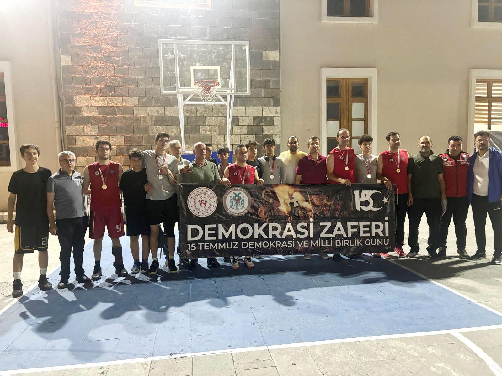 3×3 BASKETBOL TURNUVASININ ŞAMPİYONU ERZİNCAN İL EMNİYET MÜDÜRLÜĞÜ