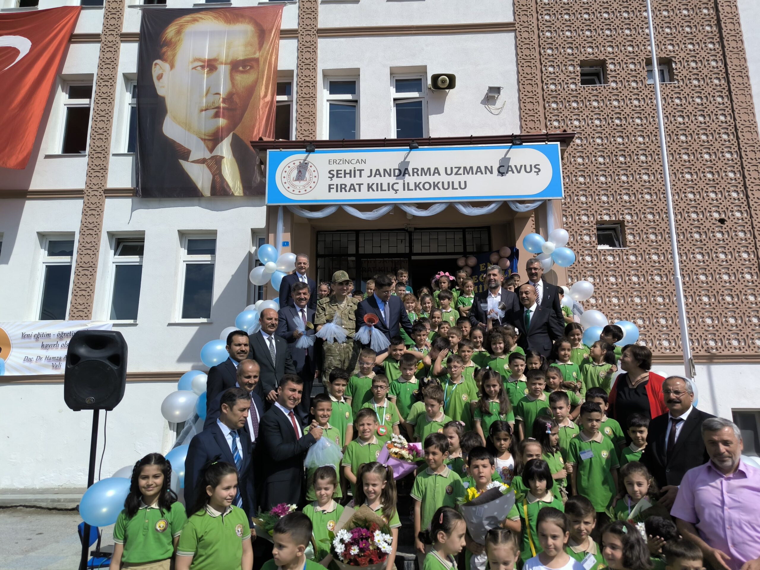 İLK DERS ZİLİ ÇALDI