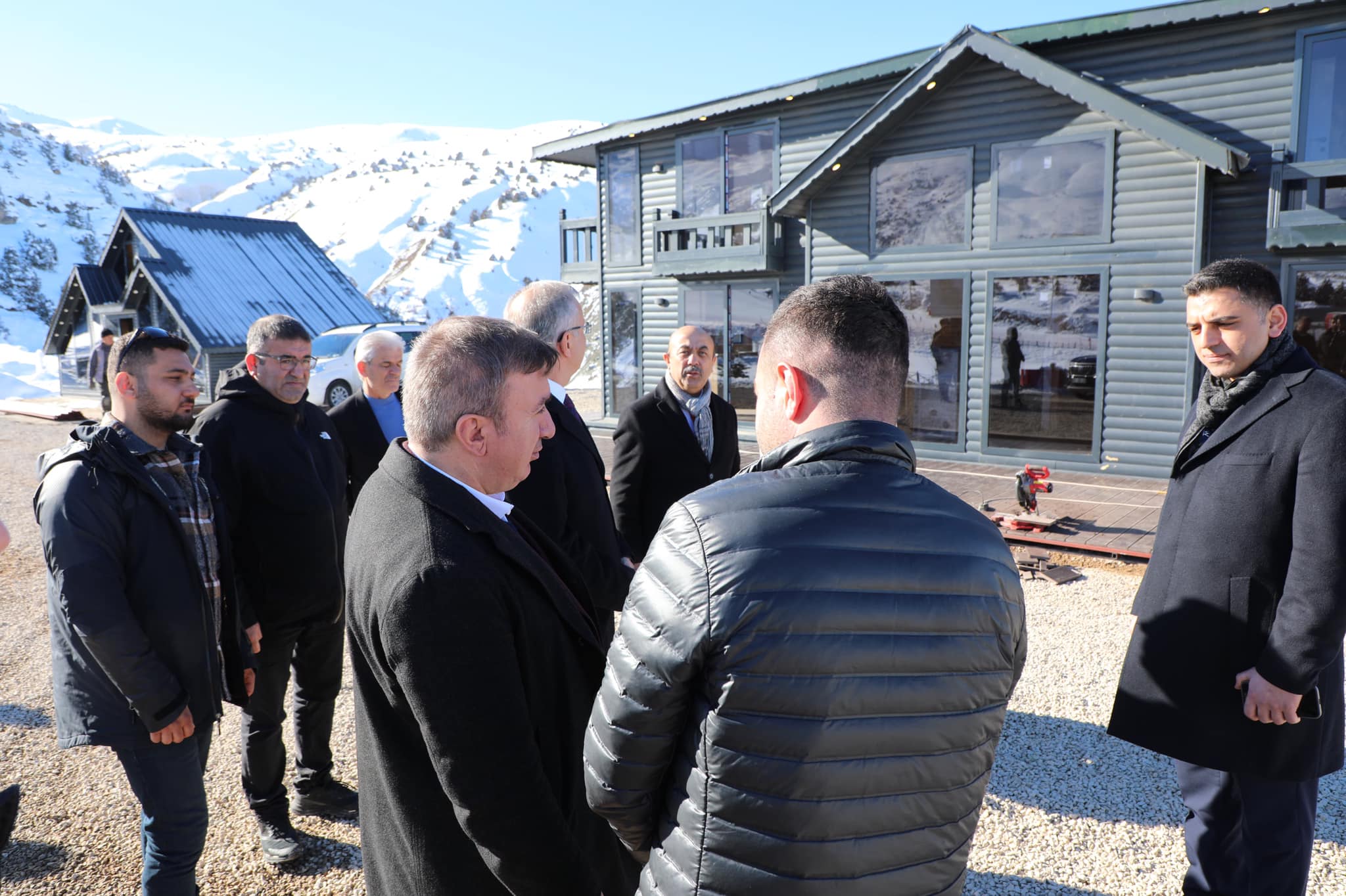 ERGAN DAĞI’NA “DAĞ KÜTÜPHANESİ” AÇILIYOR