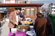 MÜFTÜ FAKİRULLAHOĞLU’NDAN SÜMBÜL VALİDE SULTAN KIZ KUR’AN KURSU AŞEVİNE ZİYARET