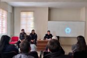REFAHİYE İLÇE EMNİYET MÜDÜRLÜĞÜ’NDEN ÖĞRENCİLERE KARİYER VE GÜVENLİK EĞİTİMİ