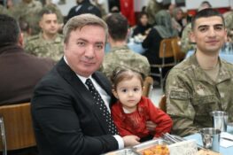 ŞEHİT AİLELERİ VE GAZİLER İÇİN İFTAR PROGRAMI DÜZENLENDİ