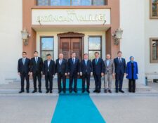 CUMHURBAŞKANI YARDIMCISI CEVDET YILMAZ ERZİNCAN’DA BİR DİZİ ZİYARETTE BULUNDU