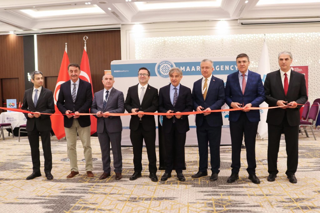 EBYÜ TUNUS’TA DÜZENLENEN TÜRK ÜNİVERSİTELERİ EĞİTİM FUARI’NA KATILDI