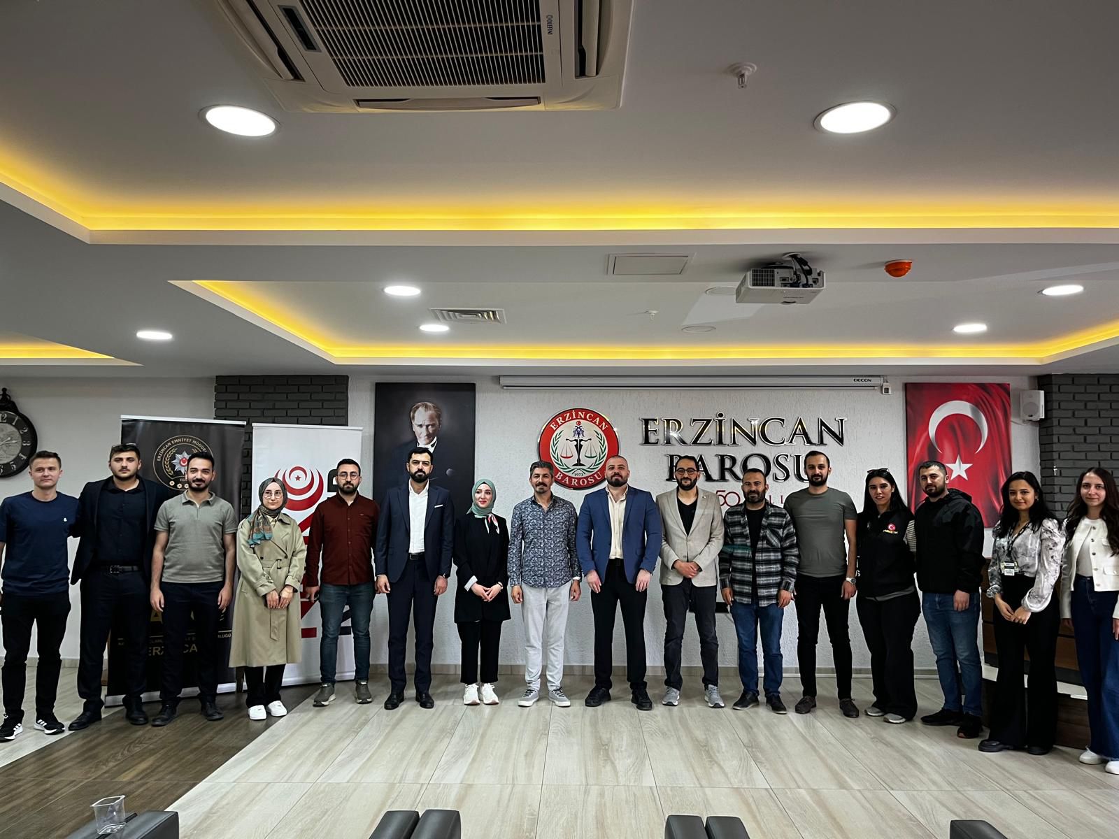ERZİNCAN BAROSU’NDA NARKOREHBER FAALİYETİ GERÇEKLEŞTİRİLDİ