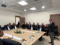 ERZİNCAN’DAKİ BELEDİYE BAŞKANLARI BİR ARAYA GELDİ