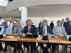 A PARTİ GENEL BAŞKANI YAVUZ AĞIRALİOĞLU ERZİNCAN’DA