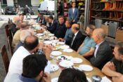 VALİ AYDOĞDU, BUĞDAY MEYDANI ESNAFINI ZİYARET ETTİ