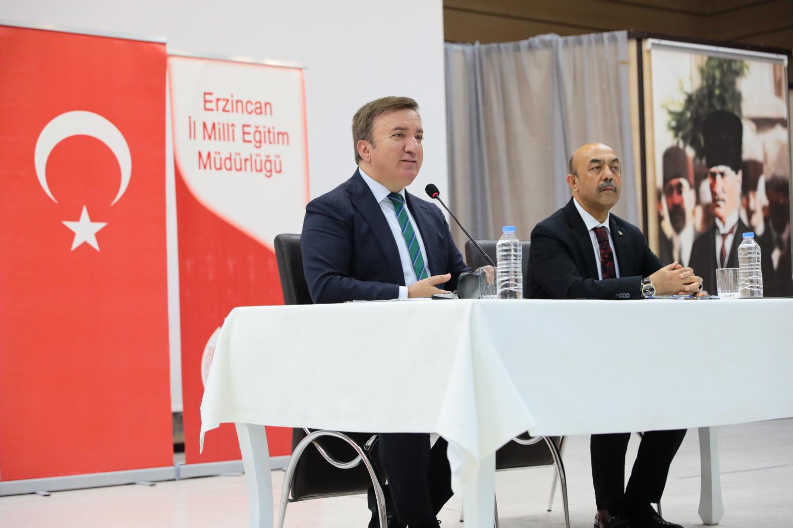VALİ AYDOĞDU ÖĞRETMENLERLE BİR ARAYA GELDİ