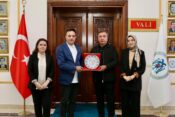 ERZİNCAN KIZILAY ŞUBESİ TÜRKİYE İKİNCİSİ, KEMAH TEMSİLCİLİĞİ TÜRKİYE BİRİNCİSİ OLDU