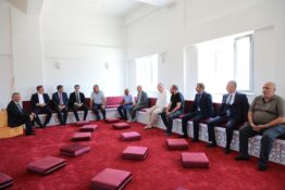 VALİ AYDOĞDU’DAN KEMAH ZEYNAL KARAKOÇ CEMEVİ’NE ZİYARET