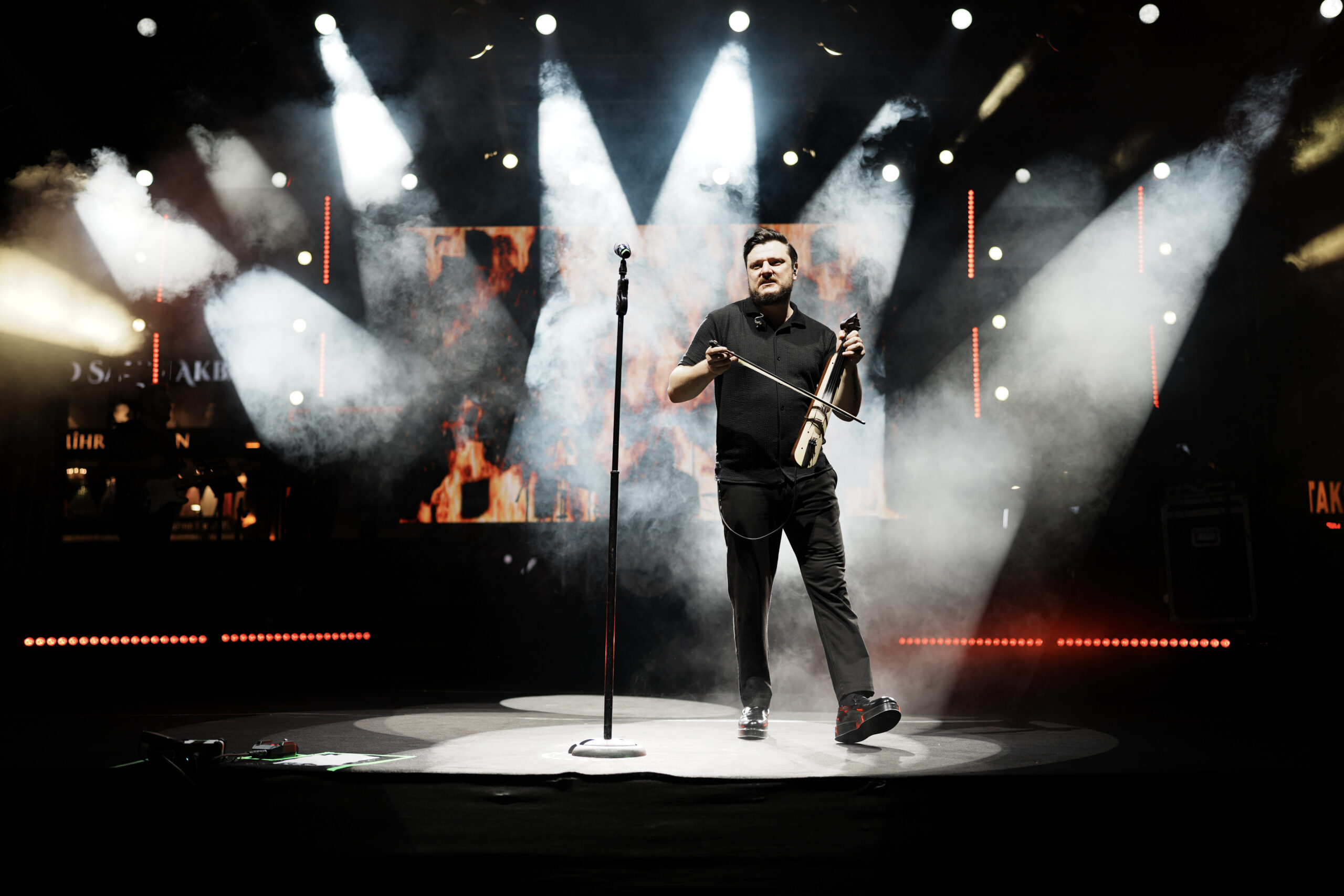 ERZİNCAN YAŞAYAN MİRAS FESTİVALİ EKİN UZUNLAR KONSERİ İLE SONA ERDİ