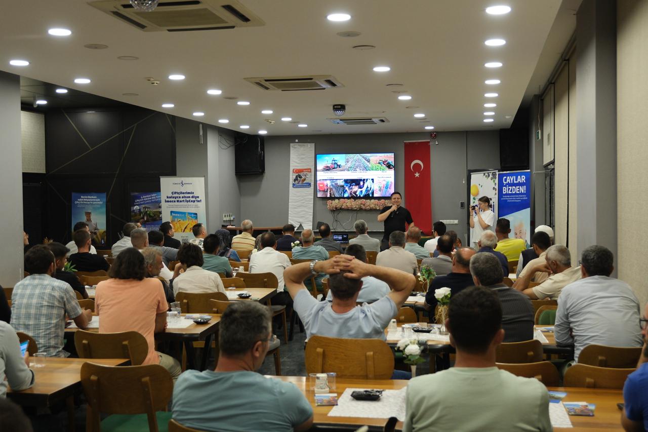 ERZİNCAN’DA BÜYÜKBAŞ HAYVAN YETİŞTİRİCİLERİNE YÖNELİK BİLGİLENDİRME TOPLANTISI DÜZENLENDİ