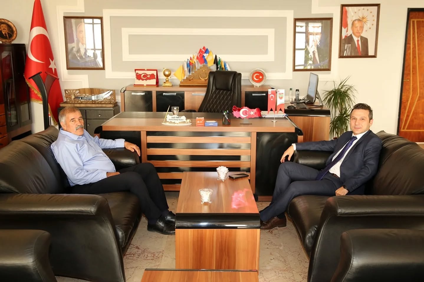 KAYMAKAM KARADAĞ’DAN BAŞKAN YAKUT’A İADEİZİYARET