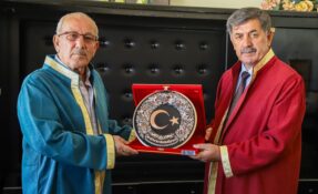 AHİLİK KOMİTESİ’NDEN BAŞKAN AKSUN’A ZİYARET