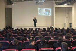 ÇOCUK POLİSİ VE EMNİYET BİRİMLERİNDEN 420 ÖĞRENCİYE EĞİTİM