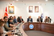 EBYÜ’DE ‘2030’A DOĞRU TÜRK YÜKSEKÖĞRETİM VİZYONU EYLEM PLANI’ KAPSAMINDA KURUMSAL DEĞERLENDİRME TOPLANTISI YAPILDI