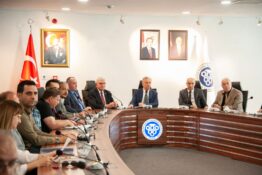 EBYÜ’DE ‘2030’A DOĞRU TÜRK YÜKSEKÖĞRETİM VİZYONU EYLEM PLANI’ KAPSAMINDA KURUMSAL DEĞERLENDİRME TOPLANTISI YAPILDI
