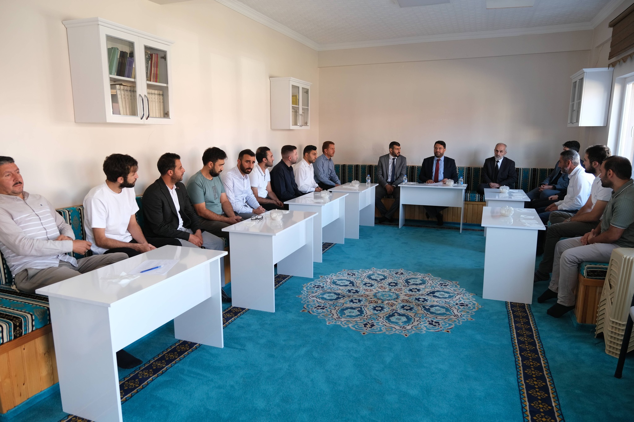 İL MÜFTÜSÜ FAKİRILLAHOĞLU, ÇAYIRLI’DA DİN GÖREVLİLERİYLE BİR ARAYA GELDİ