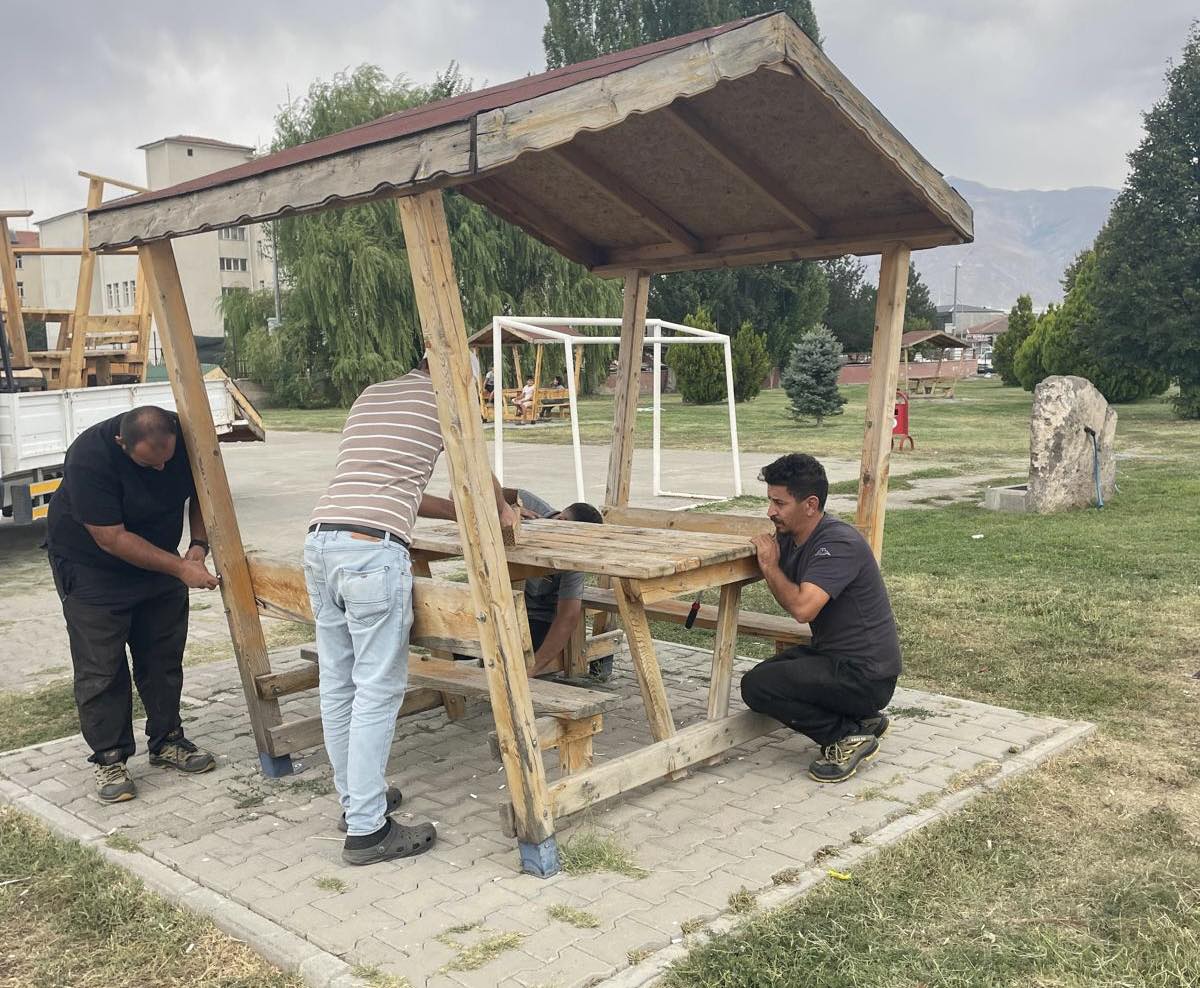 KENT MOBİLYALARI ÜRETİMİ ARALIKSIZ SÜRÜYOR