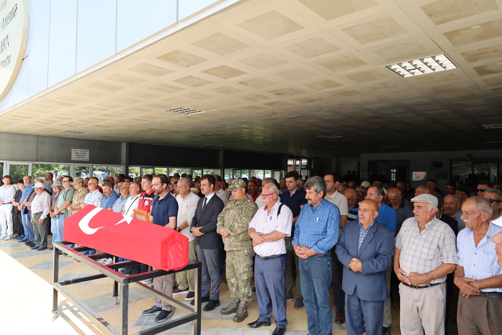 KIBRIS GAZİSİ ALİ TÜRKOĞLU, ULALAR’DA SON YOLCULUĞUNA UĞURLANDI