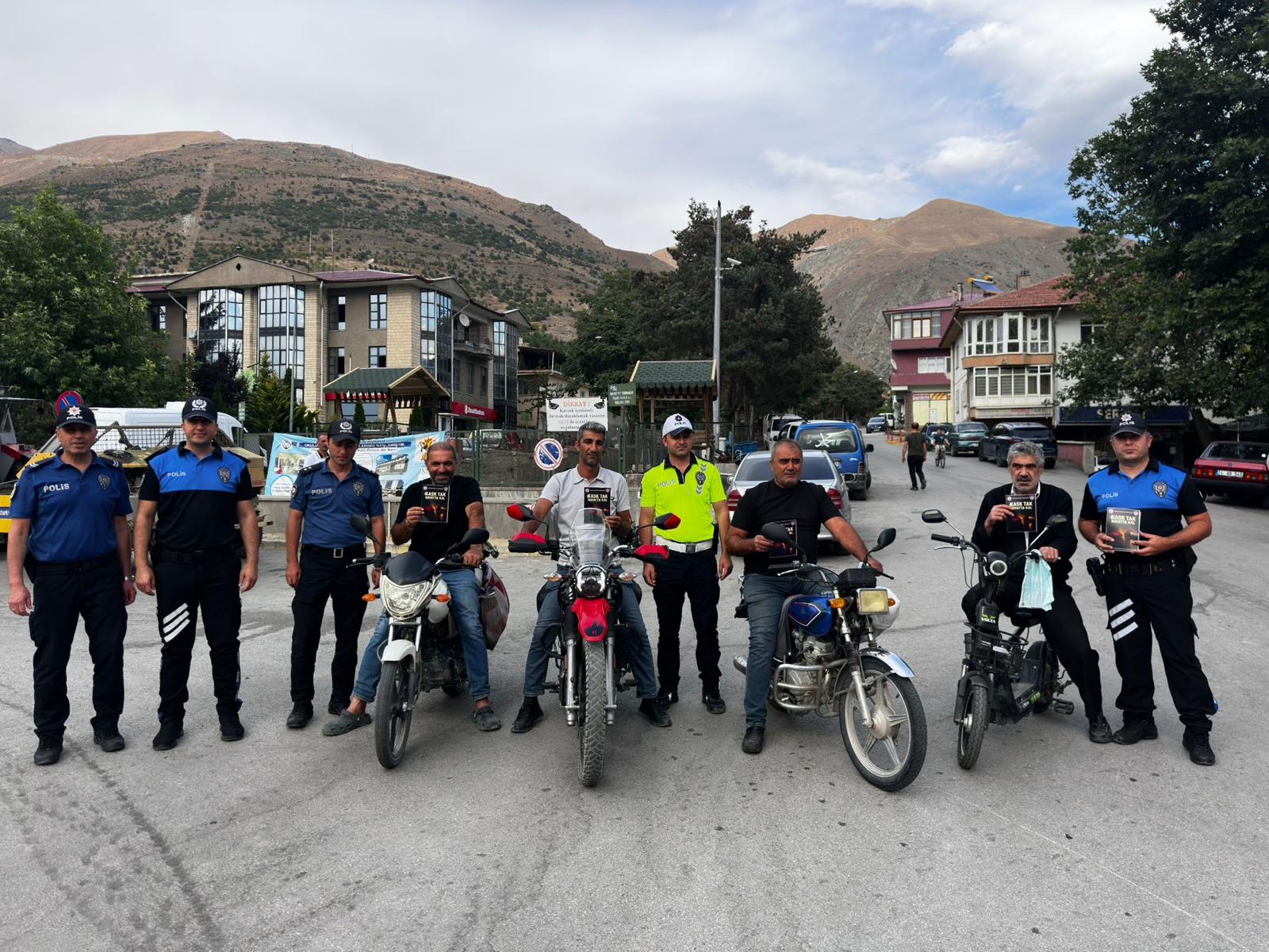 ÜZÜMLÜ’DE MOTOSİKLET DENETİMİ