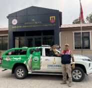 YARALI ŞAHİN JANDARMANIN DUYARLILIĞIYLA HAYATA TUTUNDU