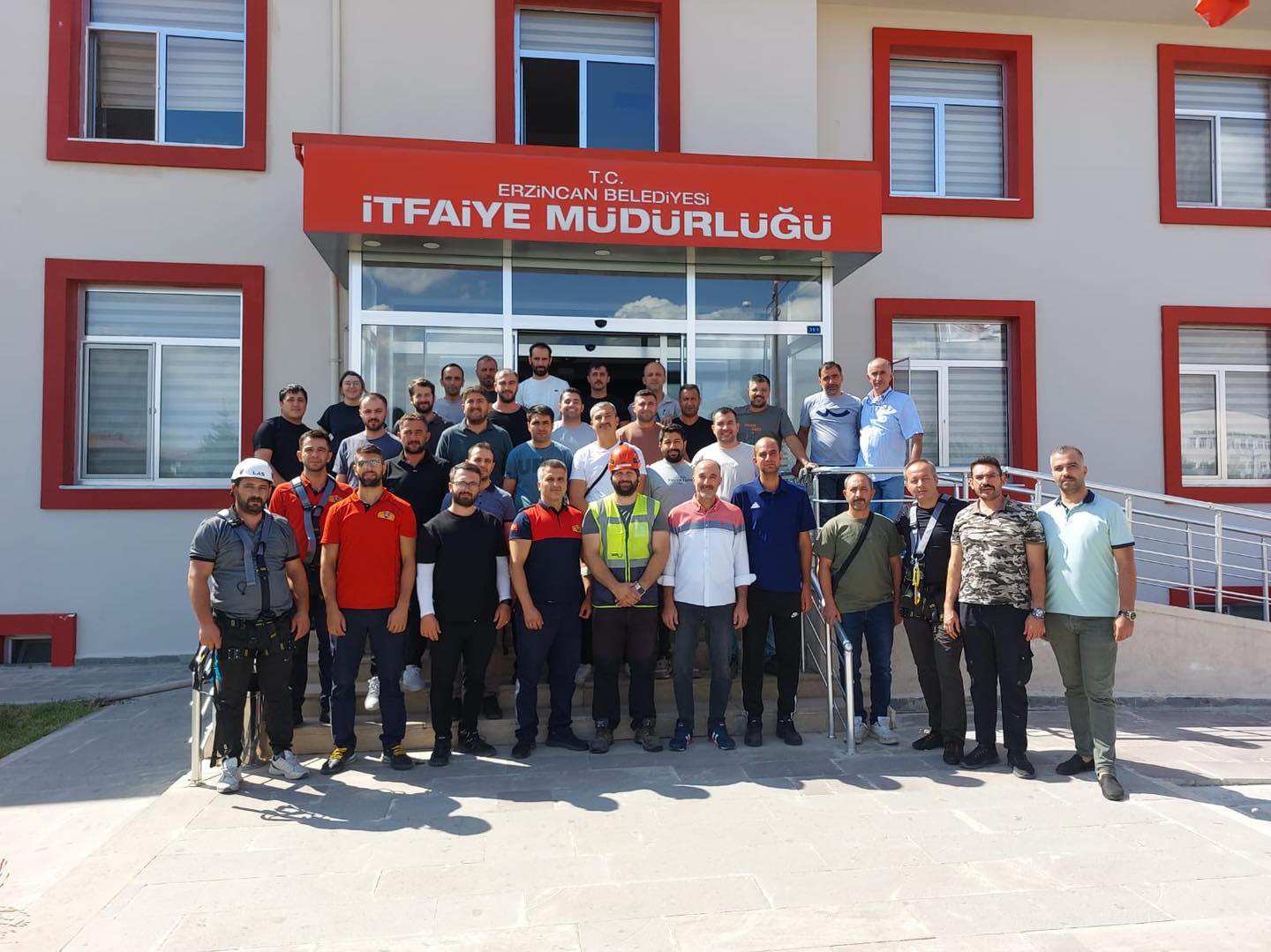 “YÜKSEKTE ÇALIŞMA EĞİTİCİ EĞİTİMİ” BAŞARIYLA GERÇEKLEŞTİRİLDİ
