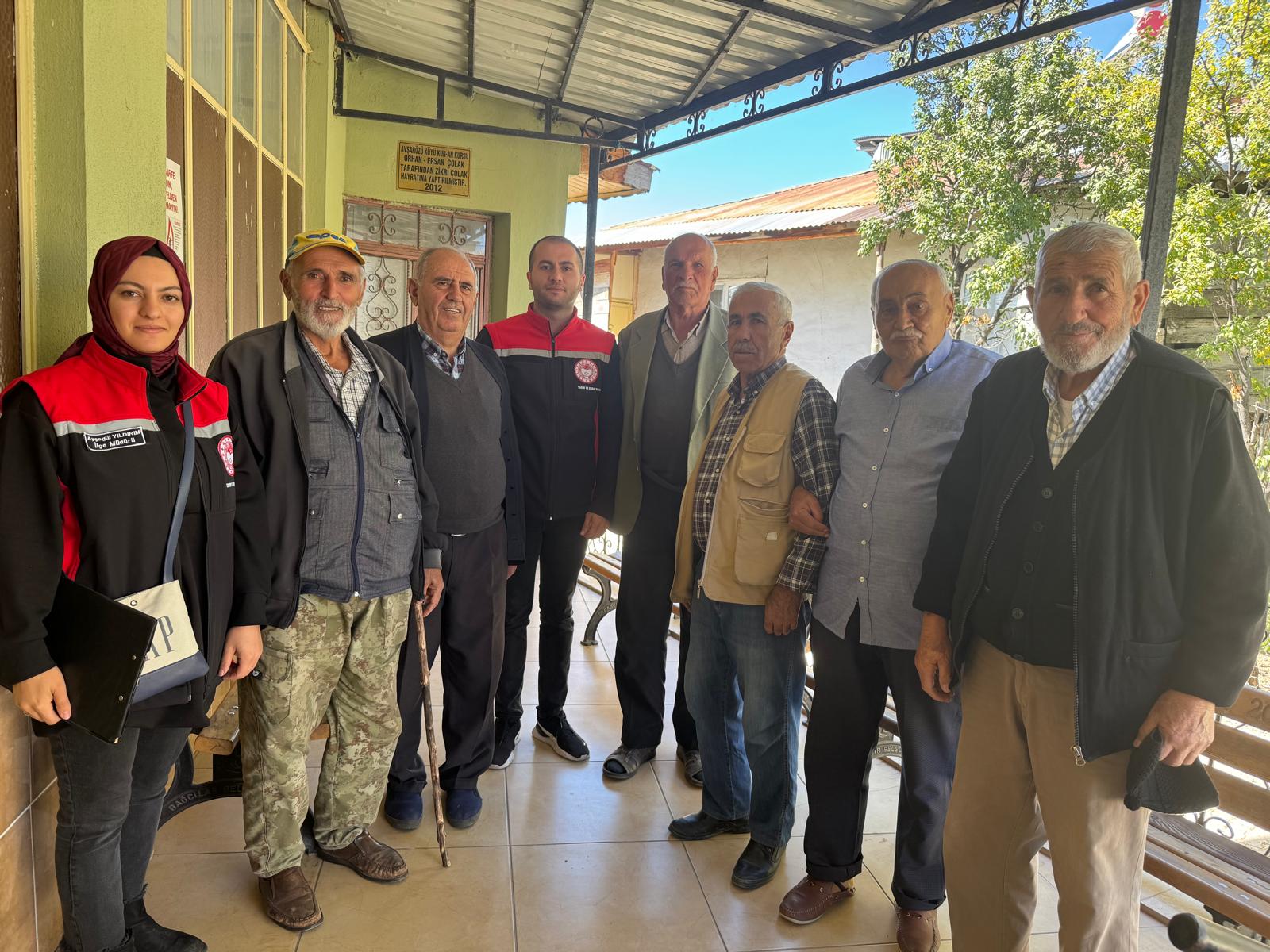 ÇİFTÇİLERE TARIMSAL EĞİTİM VERİLDİ