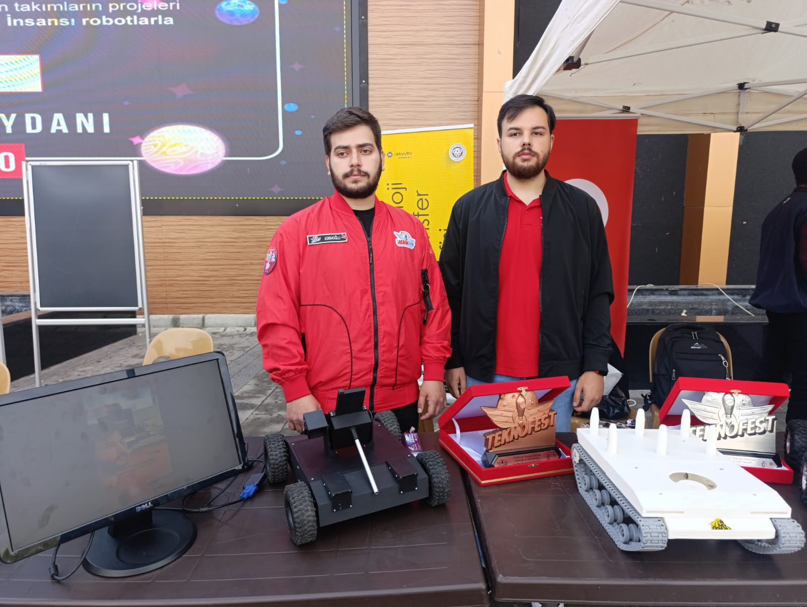 CUMHURİYET MEYDANI’NDA TEKNOFEST RÜZGÂRI ESTİ