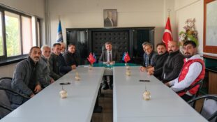 ERZİNCAN PAZARCILAR DERNEĞİ’NDEN BELEDİYE ZİYARETİ