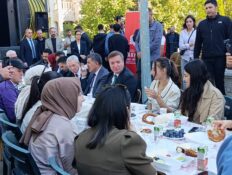 ERZİNCAN VALİLİĞİ’NDEN ÜNİVERSİTE ÖĞRENCİLERİNE KAHVALTI PROGRAMI