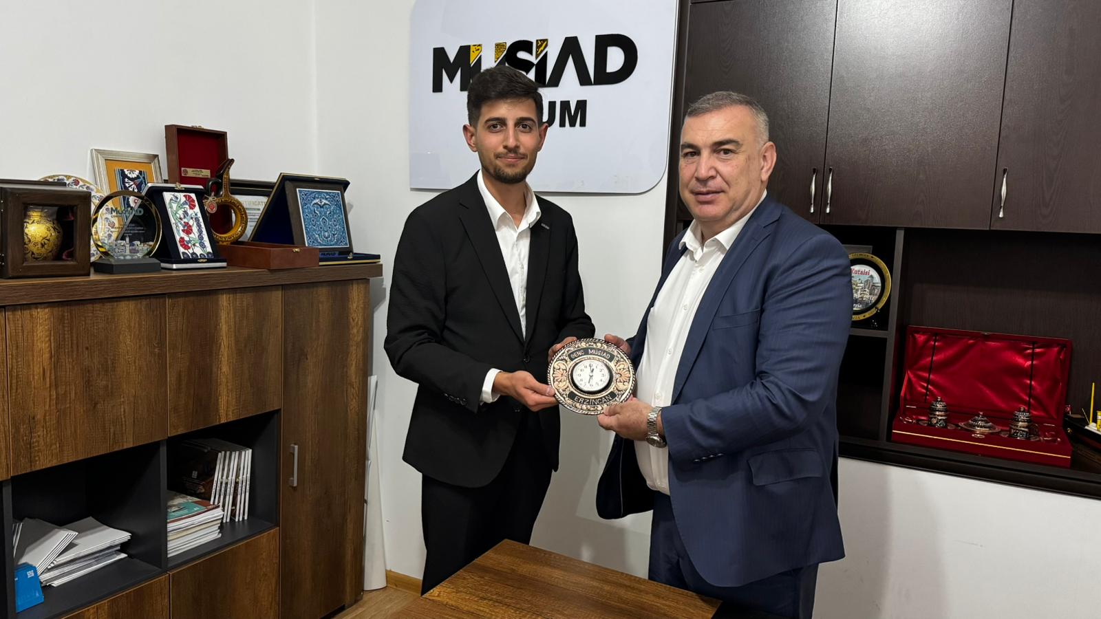 GENÇ MÜSİAD ERZİNCAN’DAN BATUM ZİYARETİ