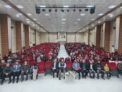 İLAHİYATÇI YAZAR AHMET BULUT ERZİNCAN’DA KONFERANS VERDİ