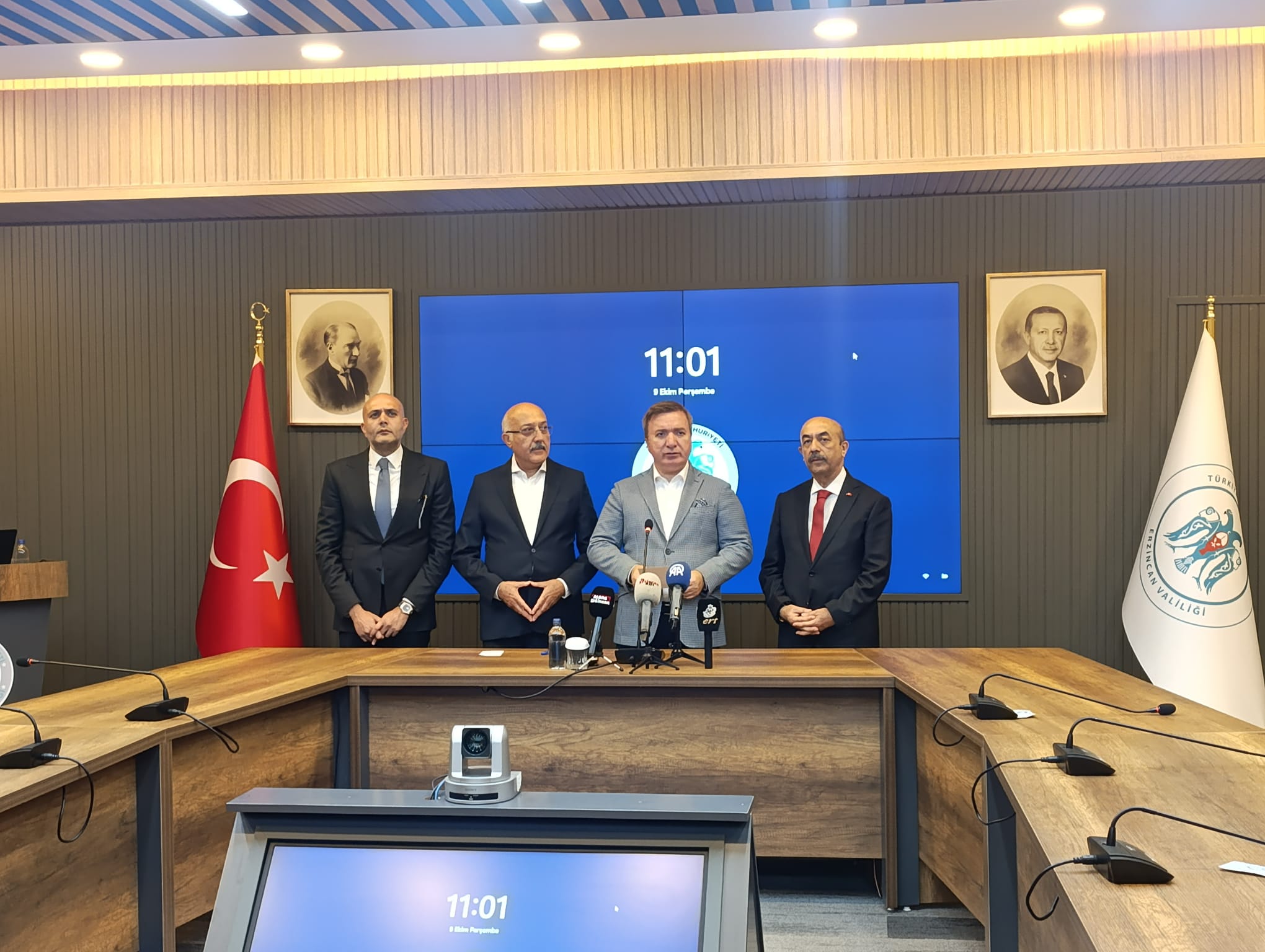 KARAKAYA AİLESİNDEN ERZİNCAN’A EĞİTİM YATIRIMI