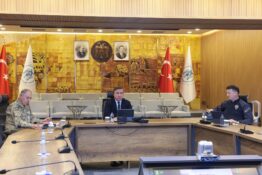 VALİ AYDOĞDU, BAKAN YERLİKAYA BAŞKANLIĞINDAKİ VKS TOPLANTISINA KATILDI