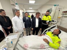 VALİ AYDOĞDU’DAN YARALI POLİS MEMURLARINA ZİYARET