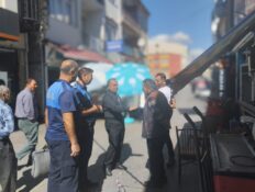 ZABITA EKİPLERİ ESNAFLARI UYARDI