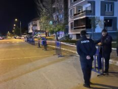 ZABITA EKİPLERİNDEN SALI PAZARI ÇEVRESİNDE “DUBA UYGULAMASI”