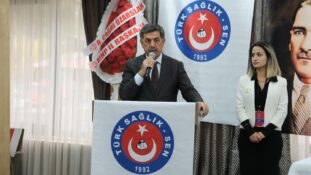 BAŞKAN AKSUN, TÜRK SAĞLIK-SEN GENEL KURULUNA KATILDI