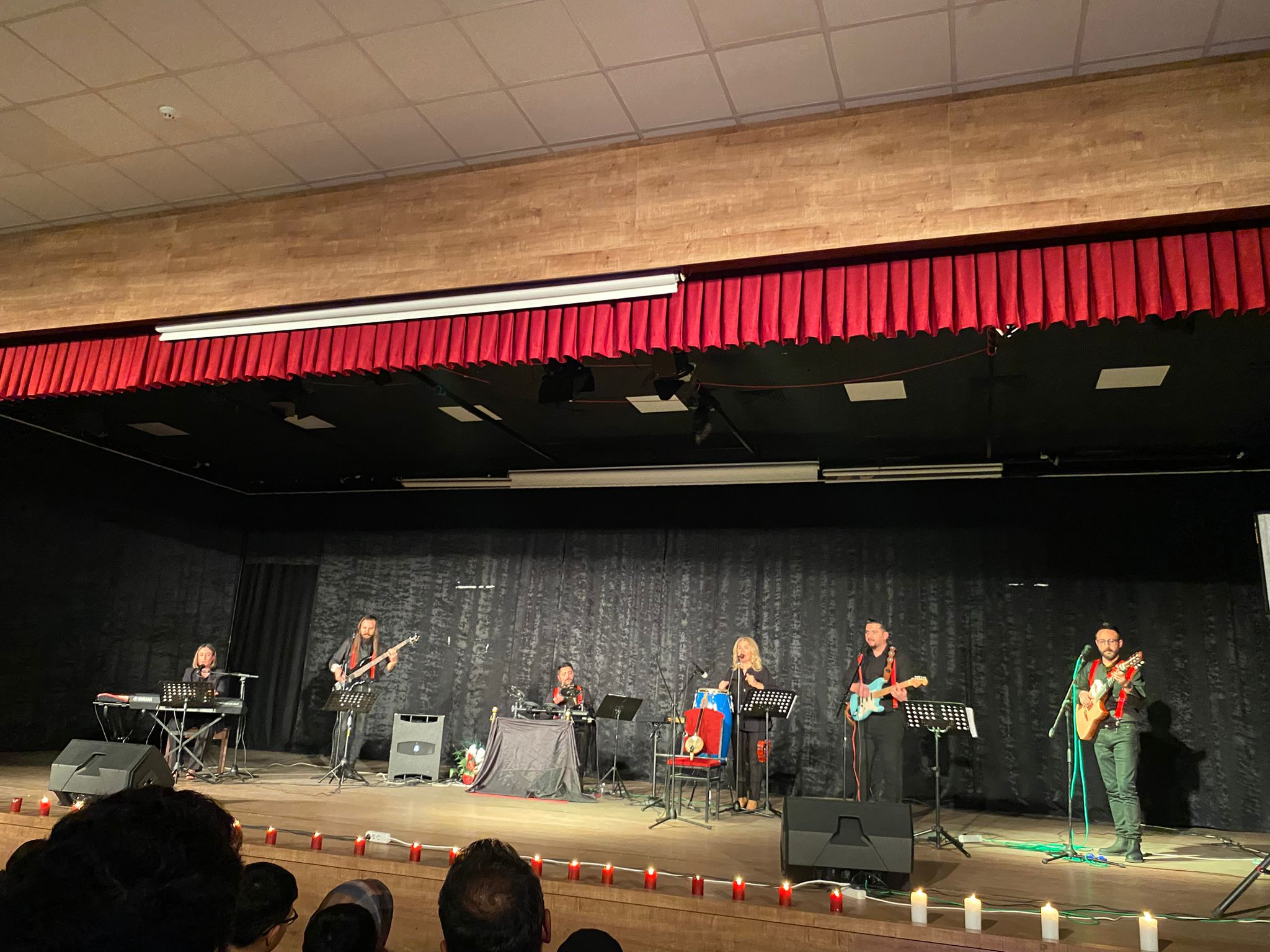 ERZİNCAN GÜZEL SANATLAR LİSESİ’NDEN BARIŞ MANÇO’YA VEFA KONSERİ