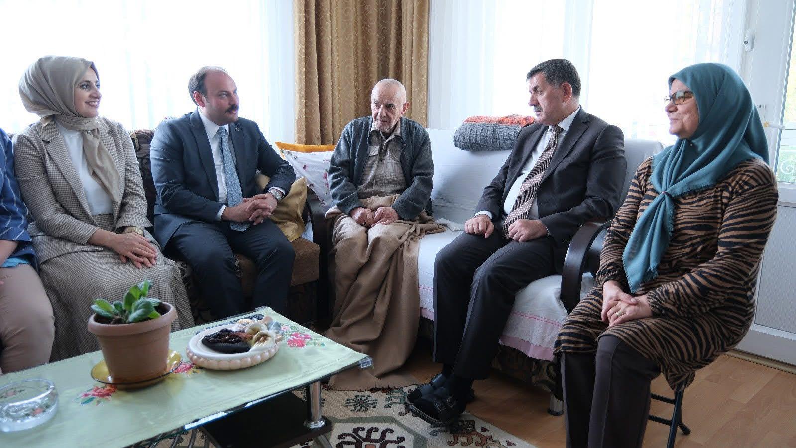 MHP’DEN “HAYIRLI GÜNLER KOMŞUM, DERDİN DERDİMİZ” PROGRAMI