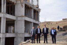 OTLUKBELİ’NDE TOKİ KONUT PROJESİ ÇALIŞMALARI DEVAM EDİYOR